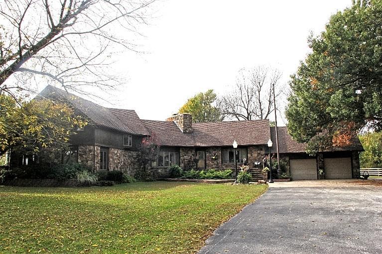 1st image of 1103 Park Drive