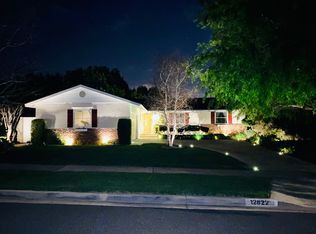 12822 Woodlawn Ave, Tustin, CA 92780
