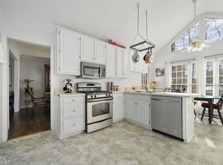 4807 Hillside Ct, Powder Springs, GA 30127