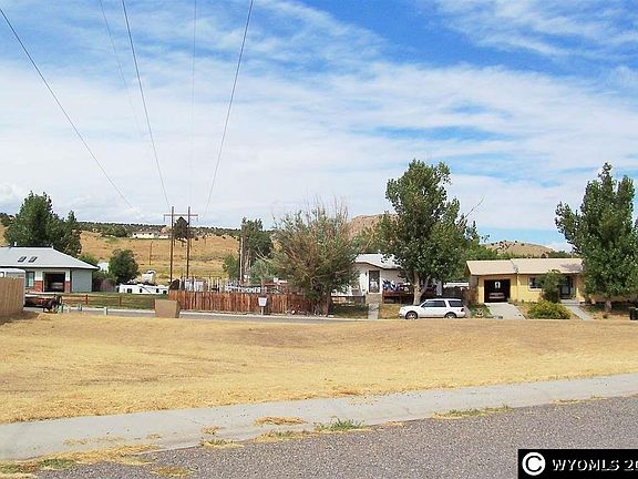 5th image of 104 Krystal Ln