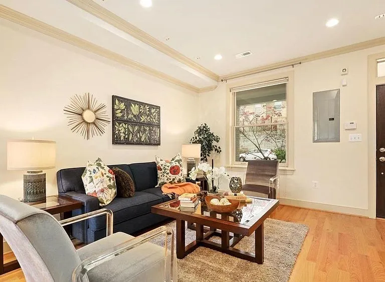 1634 Florida Ave NW — Photo 5