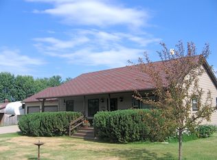 7380 Milky Way Rd, Bismarck, ND 58503