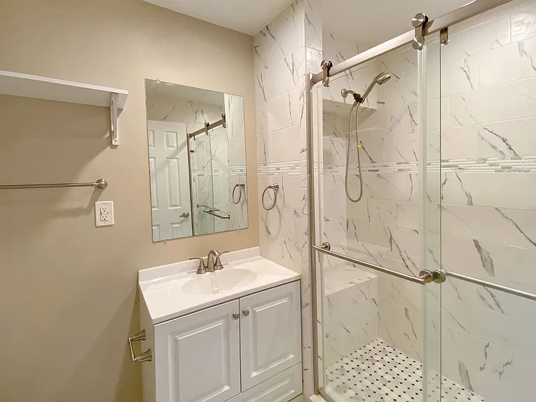 9706 Braidwood Ter — Photo 21