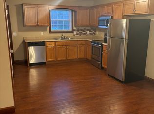 327 S Spalding Ave, Lebanon, KY 40033