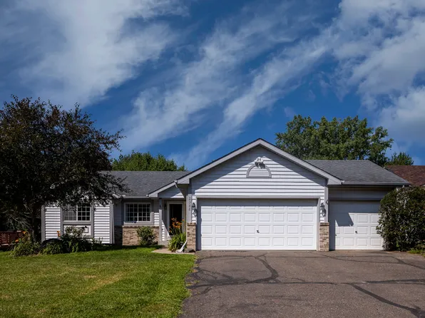2388 Windsor Ln, Woodbury, MN 55125