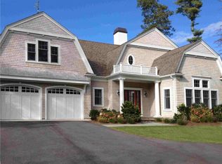 35 N Woods Trl, South Kingstown, RI 02879