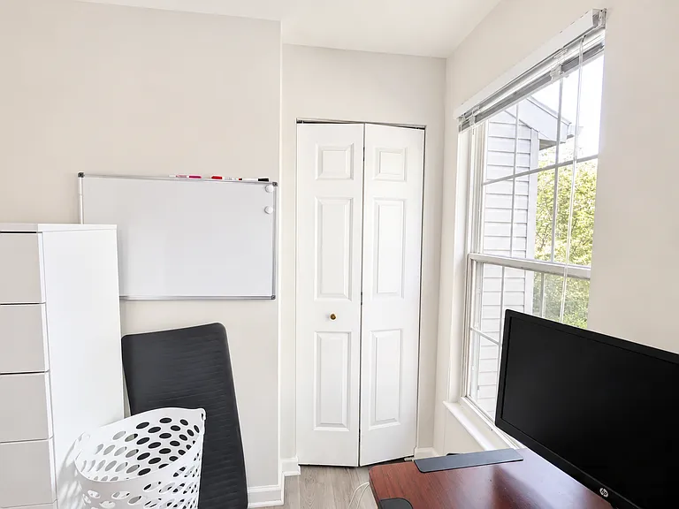 1711 Vonnies View Ct — Photo 6