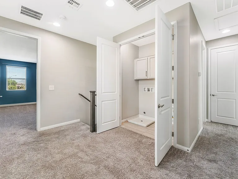 10396 Mount Charleston Ave — Photo 11