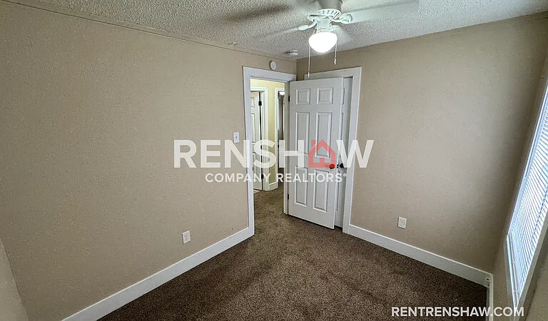 822 Eyers Rd — Photo 7