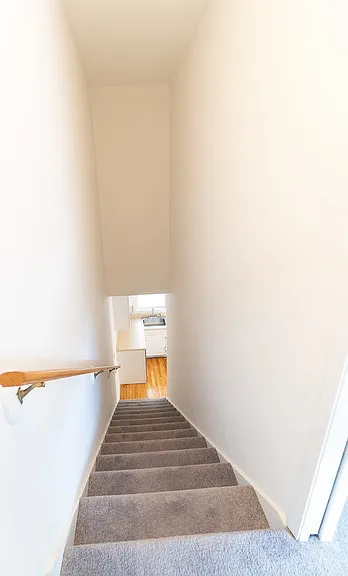 13-15 Gay St #13 — Photo 16