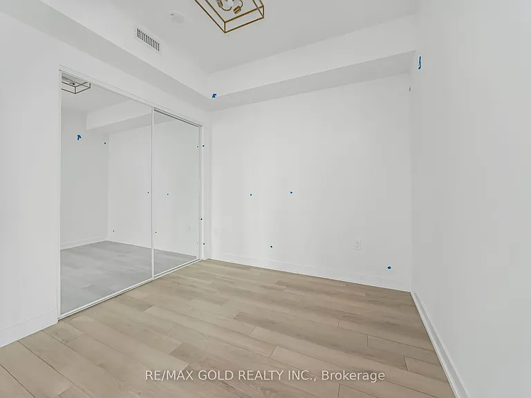 230 Simcoe St #2818 — Photo 24