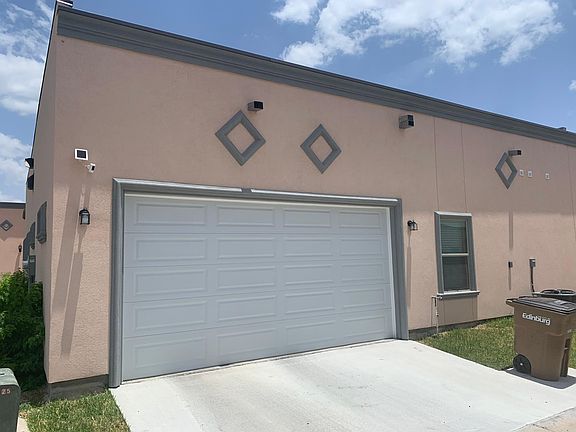 2nd image of 2917 Allen Dr