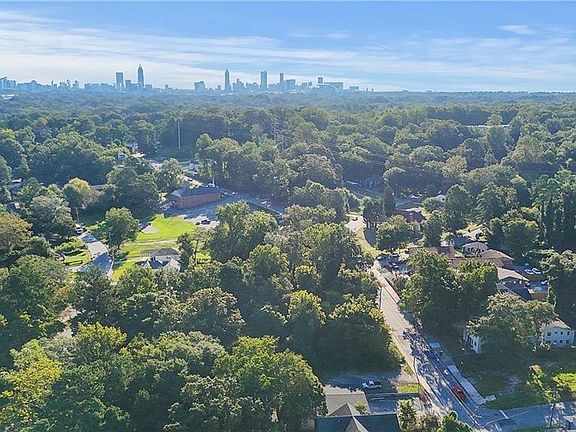 3rd image of 2047 Joseph E Boone Blvd NW