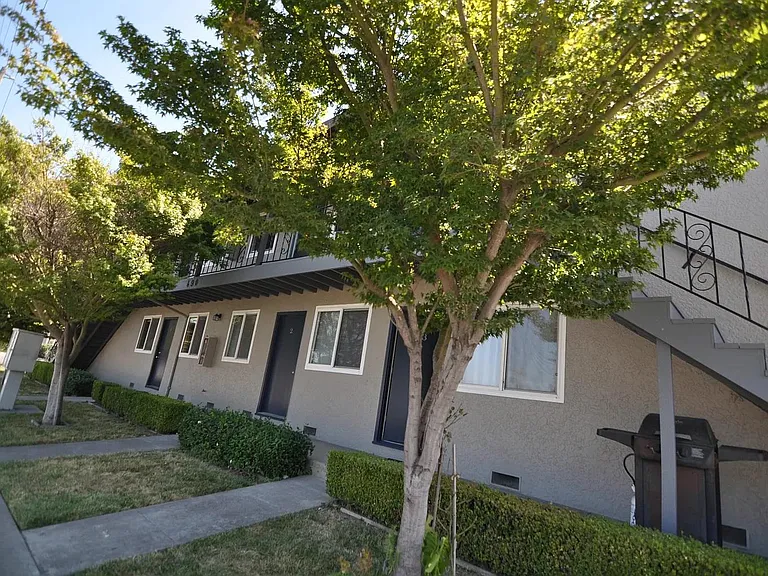 490 E Hedding St #3 — Photo 7