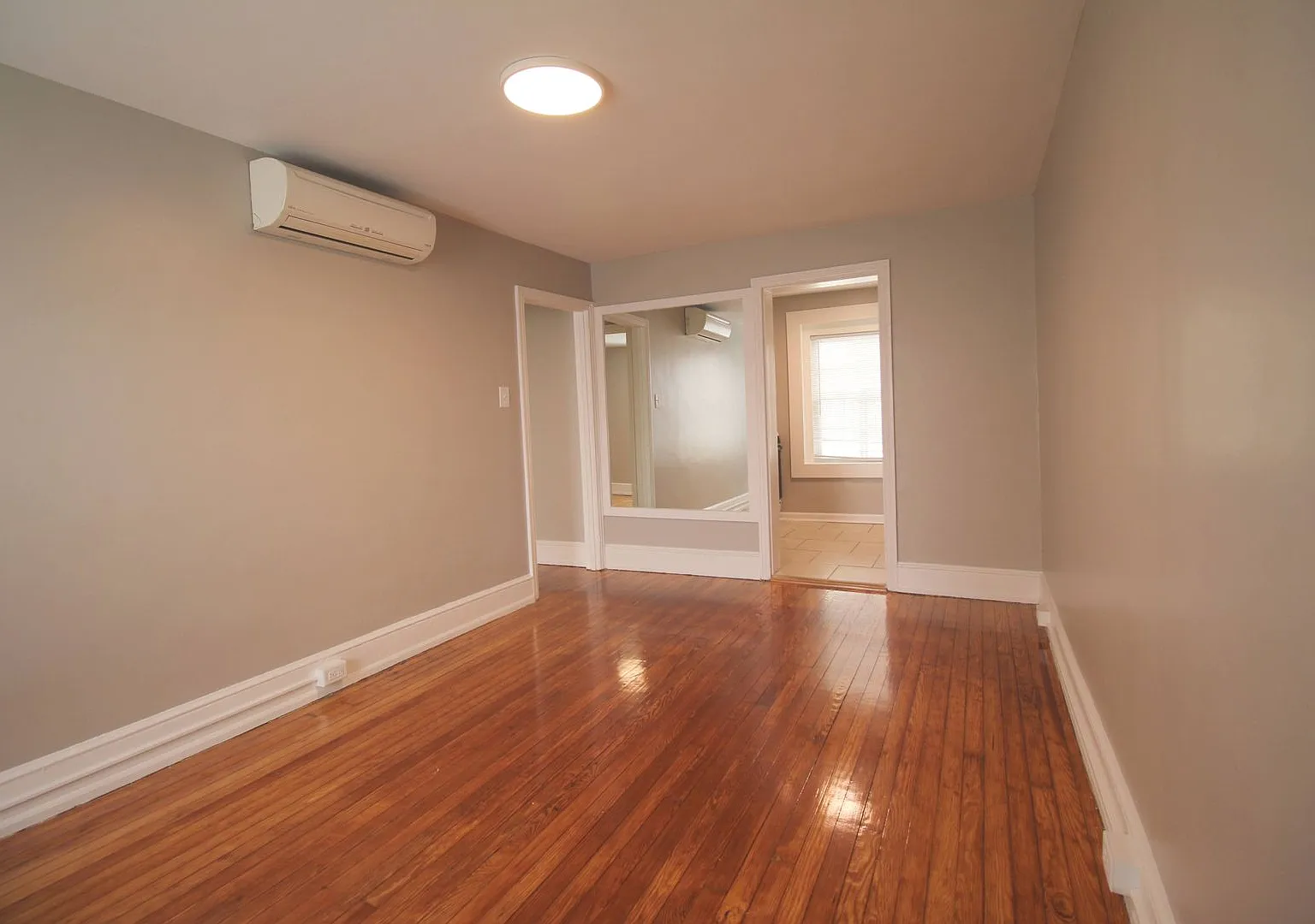 1 bedroom | 1 bath - Audubon NJ — Photo 3
