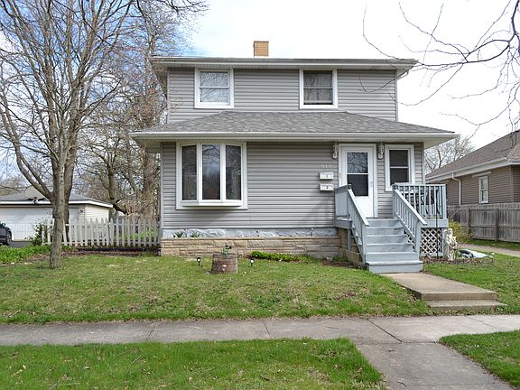 2nd image of 813 Richmond St