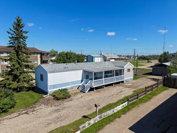 416 S 1st St SW, Falher, AB T0H 1M0