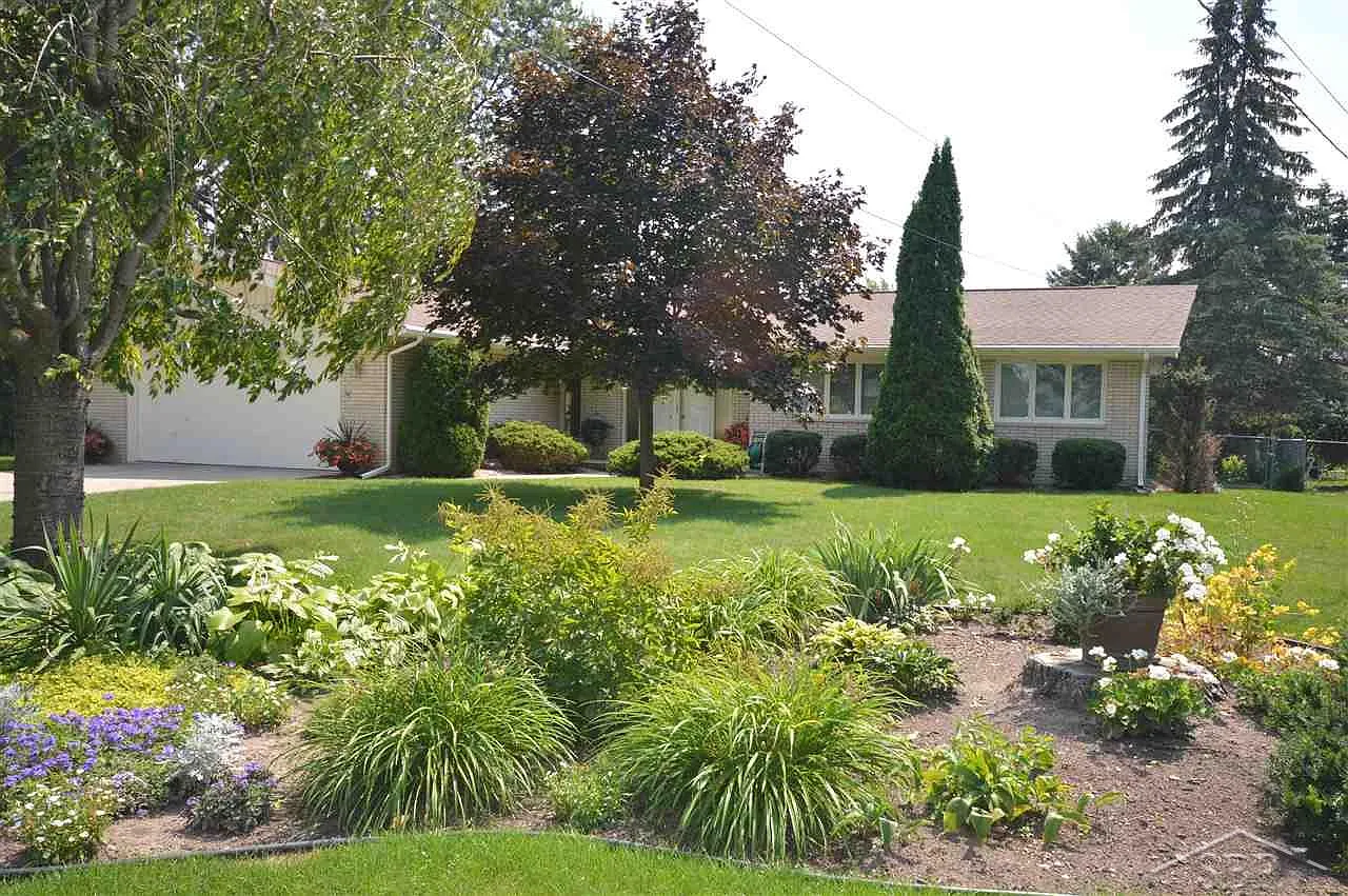 5397 Vanalleo Dr photo 1