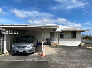 2271 Keolewa Pl, Honolulu, HI 96817