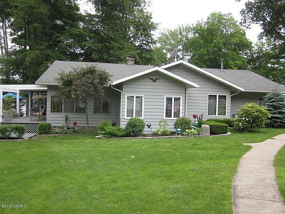 5th image of 36226 Cherry St
