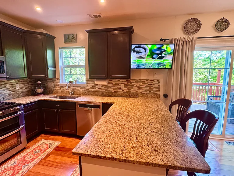 115 Lake Cook Dr — Photo 9