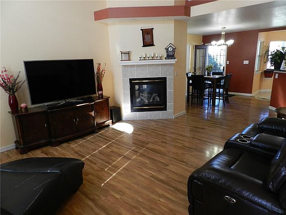 4th image of 13725 Paseo Alegre Ave