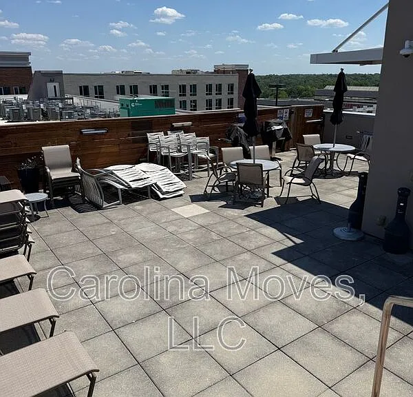 100 E Washington St #68 — Photo 7