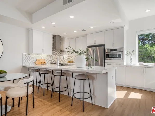 3306 Aria Ln, Los Angeles, CA 90034