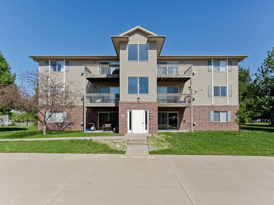 1st image of 40 Zeller Xing APT 206