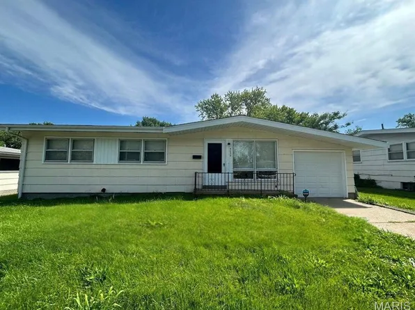 3029 Meadowlark Ave, Saint Louis, MO 63136