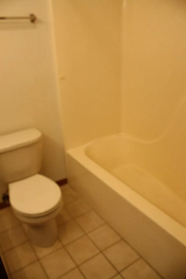 Studio, 500 sqft, $700 — Photo 3
