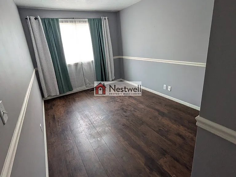 1637 W Crystal Ridge Dr — Photo 13