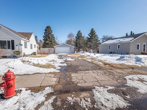 5th image of 1905 SPRING STREET