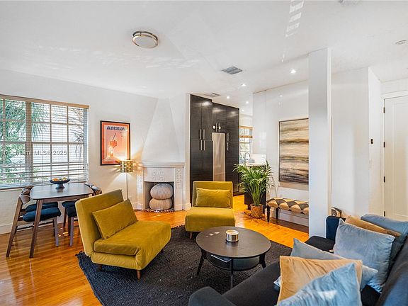 2nd image of 1337 Pennsylvania Ave APT 5