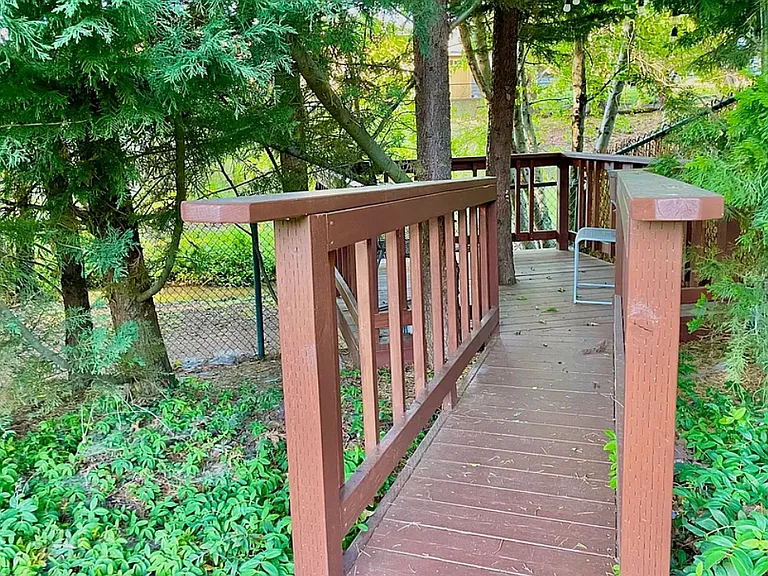 3311 Edgewater Dr — Photo 23