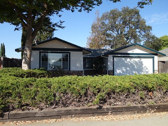 2nd image of 6912 Tierra Green Way