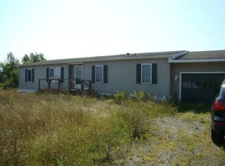 23 Jewel Rock Rd, Keeseville, NY 12944