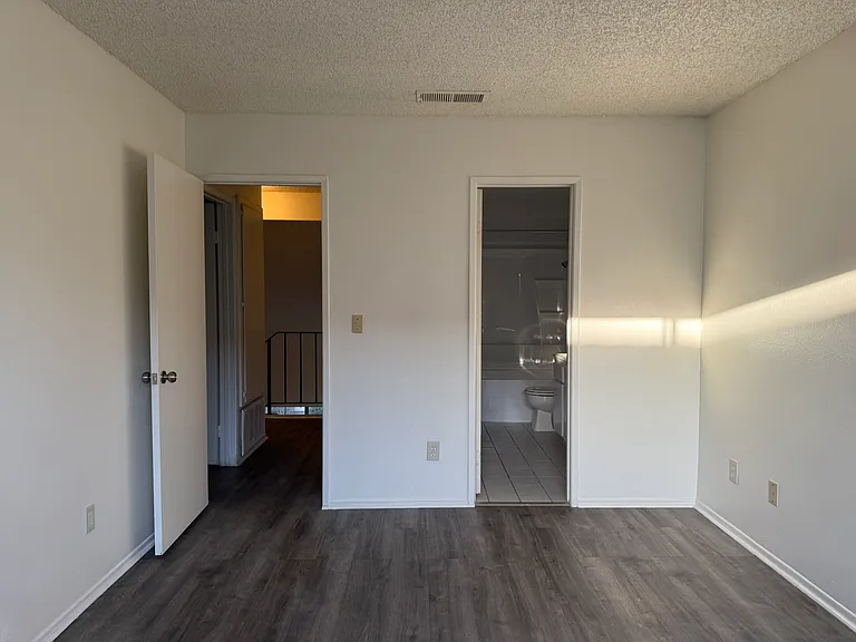 2380 Mount Humphries Cir #103 — Photo 11