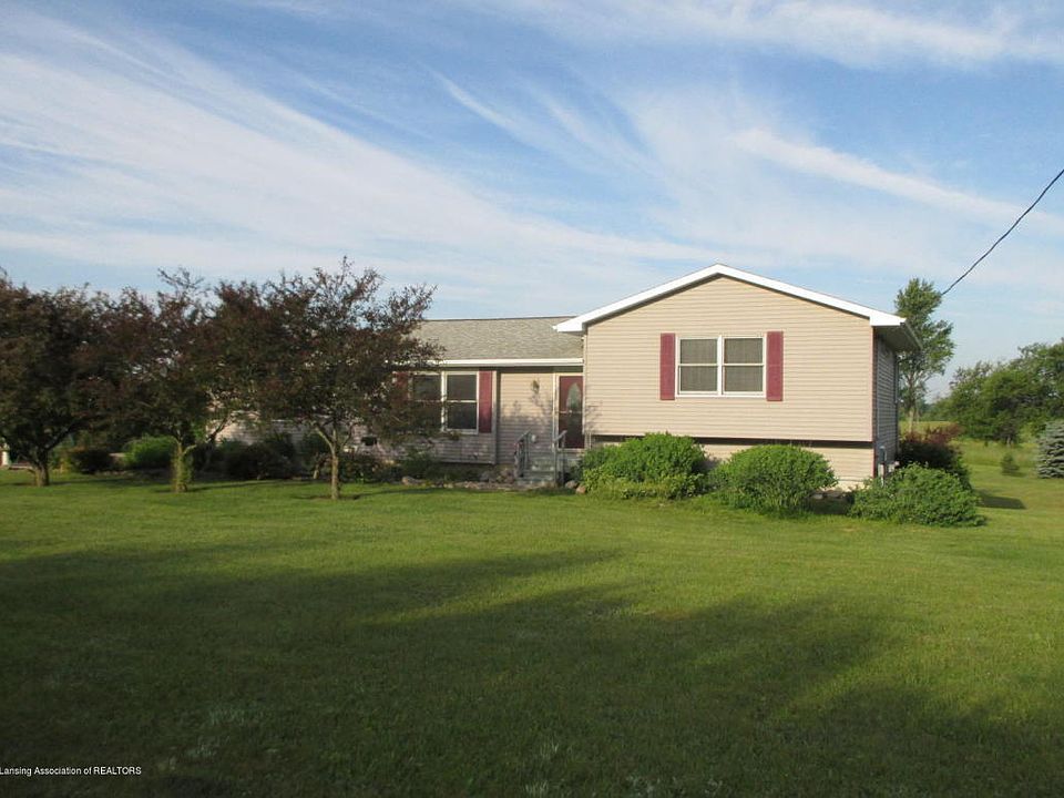 1st image of 144 Twila Ln