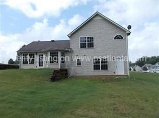 5476 Peachtree Landing Dr, Ellenwood, GA 30294