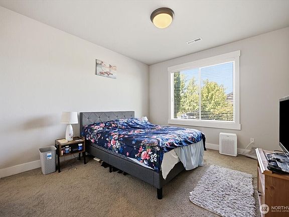 5th image of 2278 Copperleaf Street