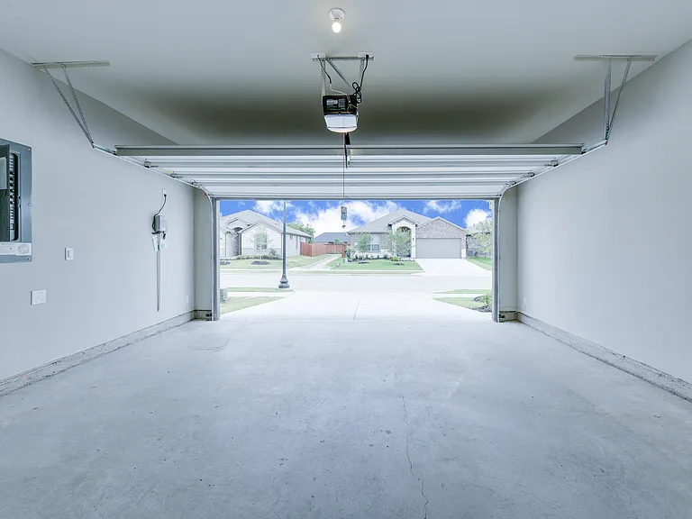 509 Dunmore Dr — Photo 20