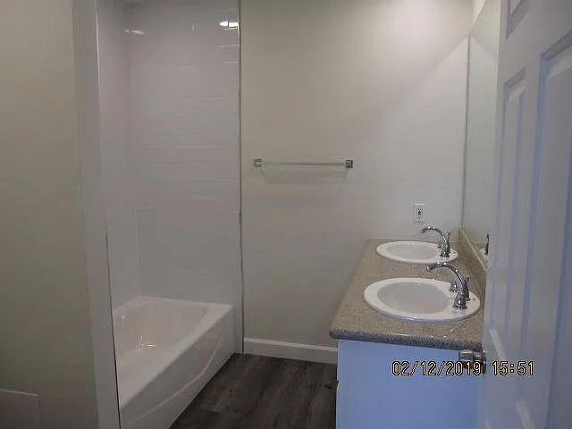 12750 Vanowen St #4 — Photo 7