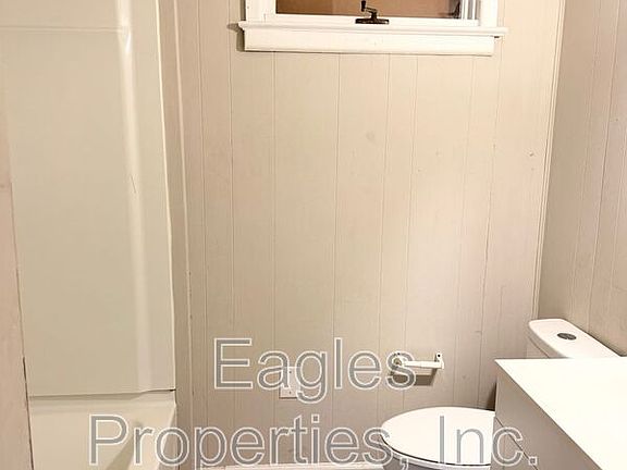 4th image of 2800 McLain St APT D