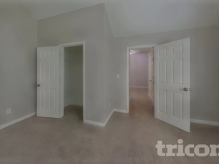 7715 Hidden Creek Dr — Photo 11