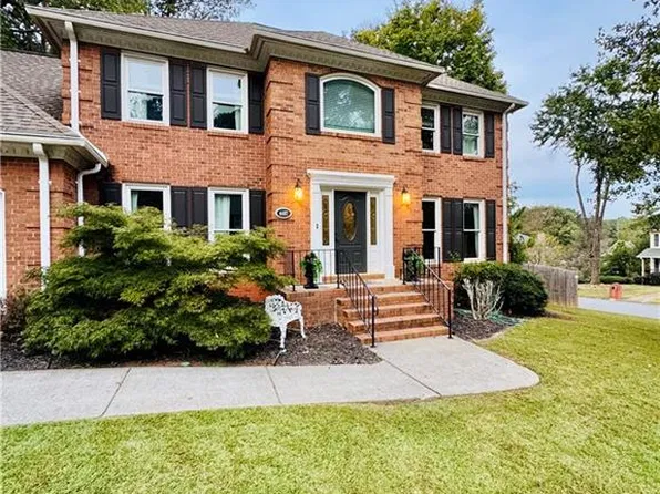 4487 Quarter Horse Dr NE, Roswell, GA 30075