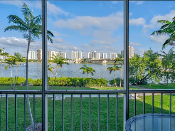 2861 Leonard Dr APT F311, Aventura, FL 33160