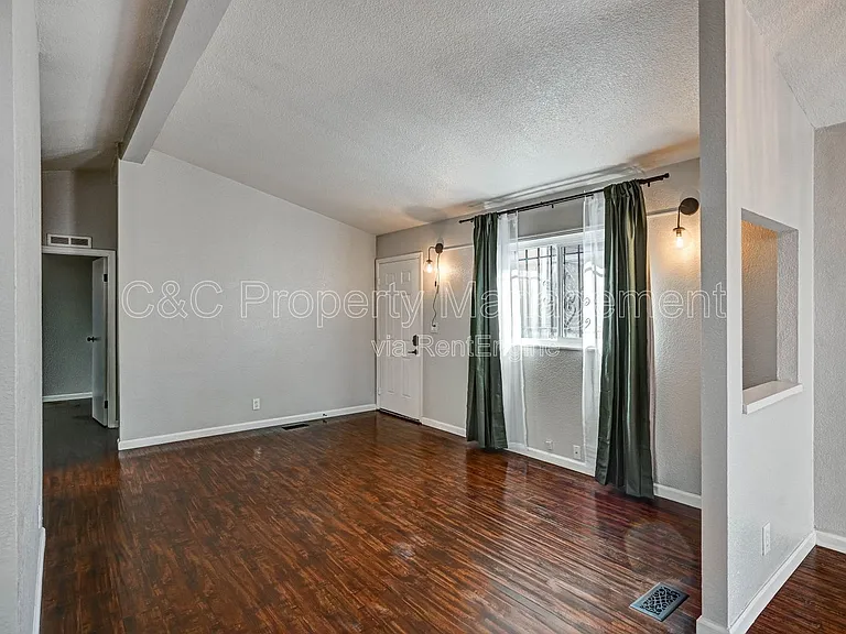 1783 11th St #B — Photo 21