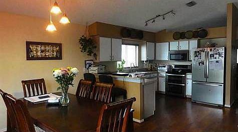 2nd image of 12720 Longcrest Dr