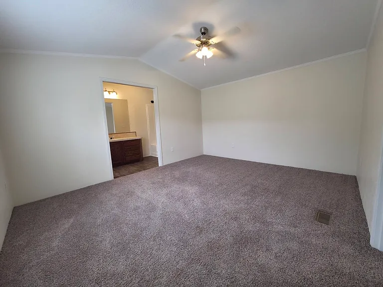 1440 W Plum St #152 — Photo 12